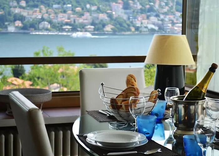 Luxury In فيلة كومو